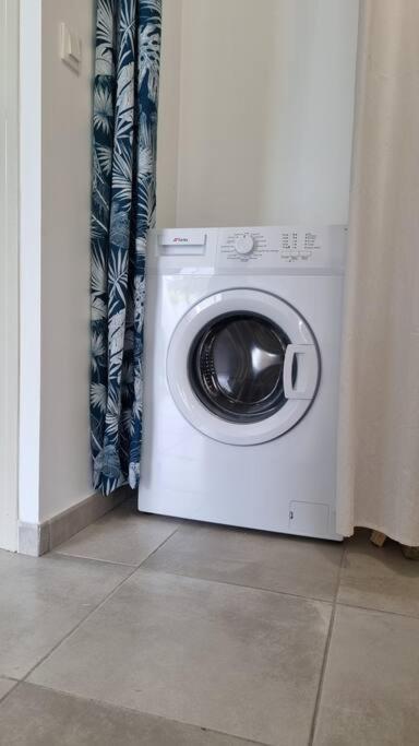 Le Marie-Agnes Appartement Neuf De Standing Фор-де-Франс Экстерьер фото