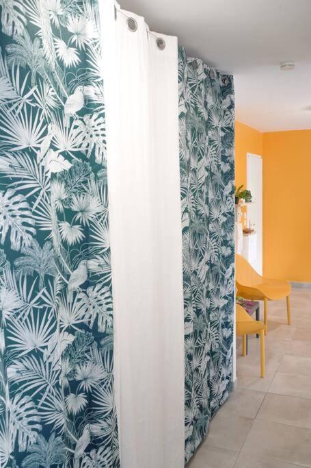 Le Marie-Agnes Appartement Neuf De Standing Фор-де-Франс Экстерьер фото